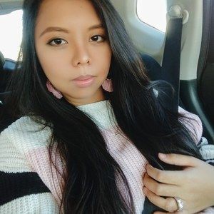 Meet your Posher, Elaine